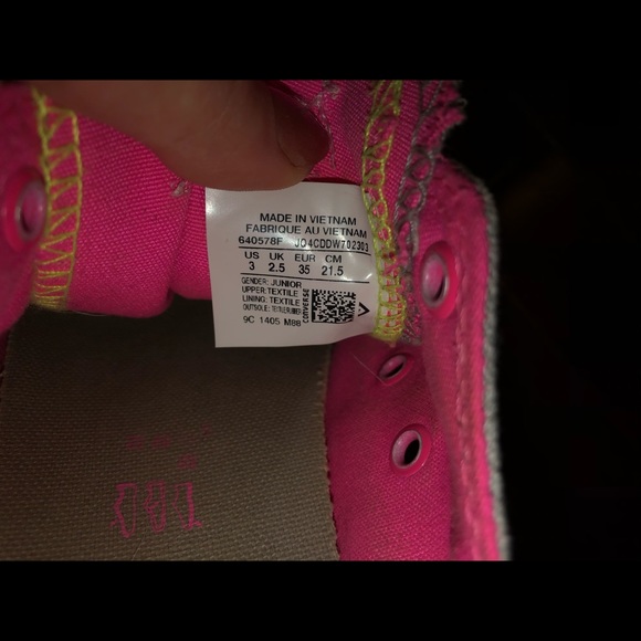 Converse Sneakers - Picture 7 of 7